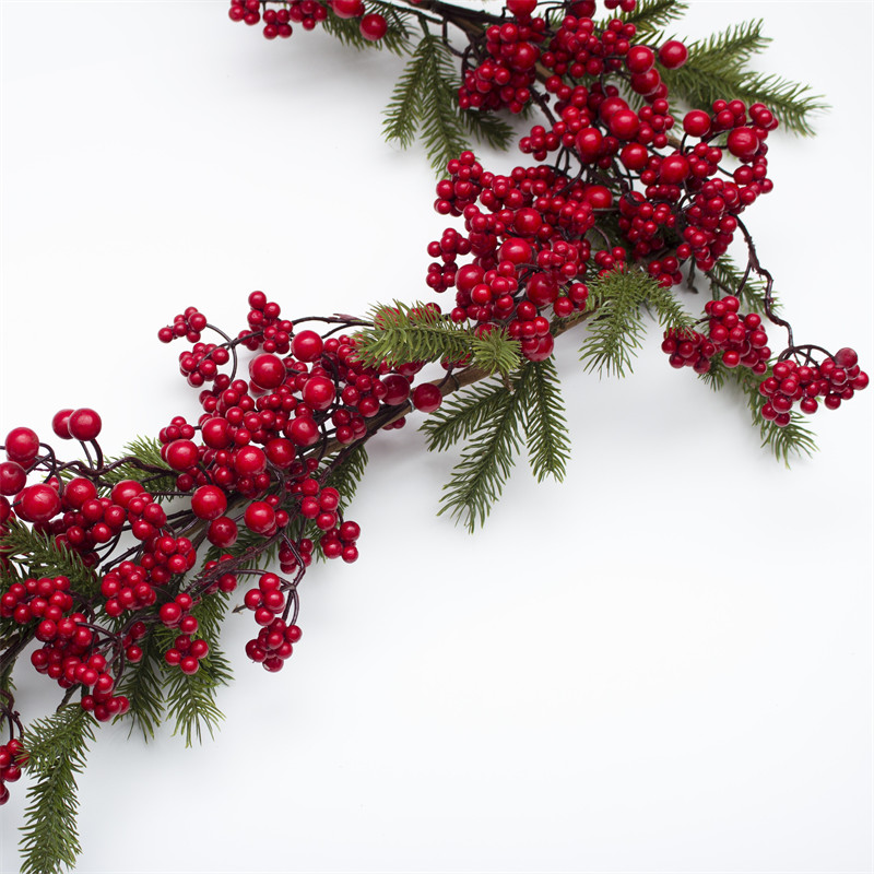 Christmas Berry Tree Vine With Pine Needles