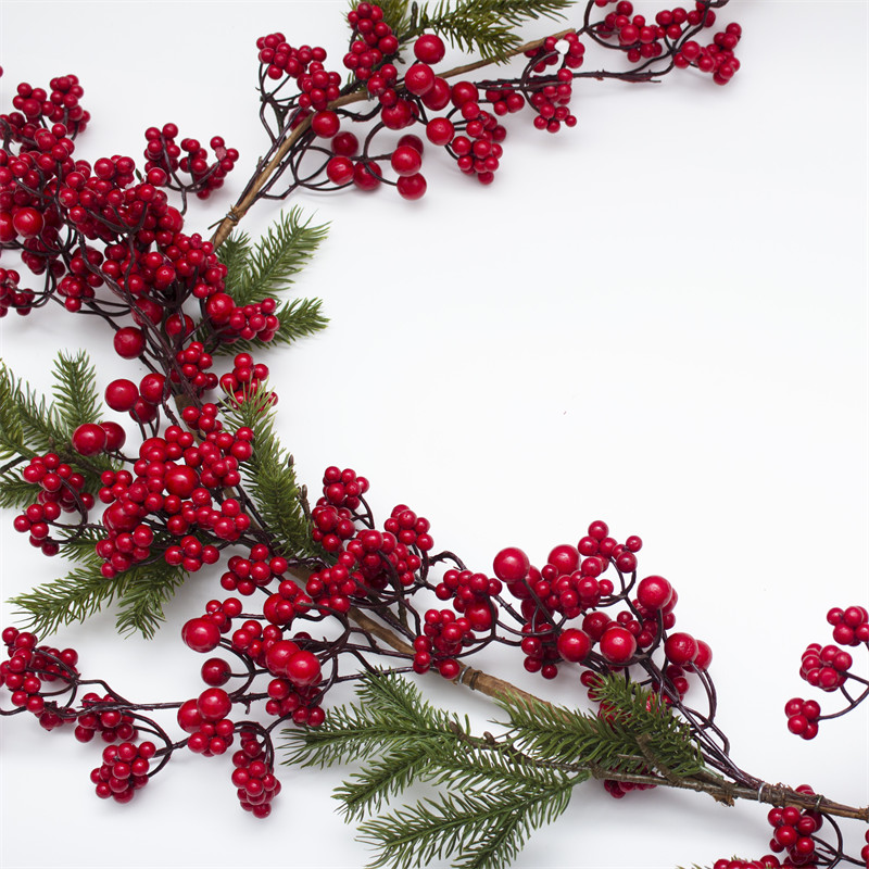 Christmas Berry Tree Vine With Pine Needles