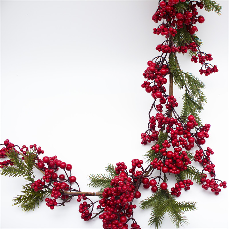 Christmas Berry Tree Vine With Pine Needles