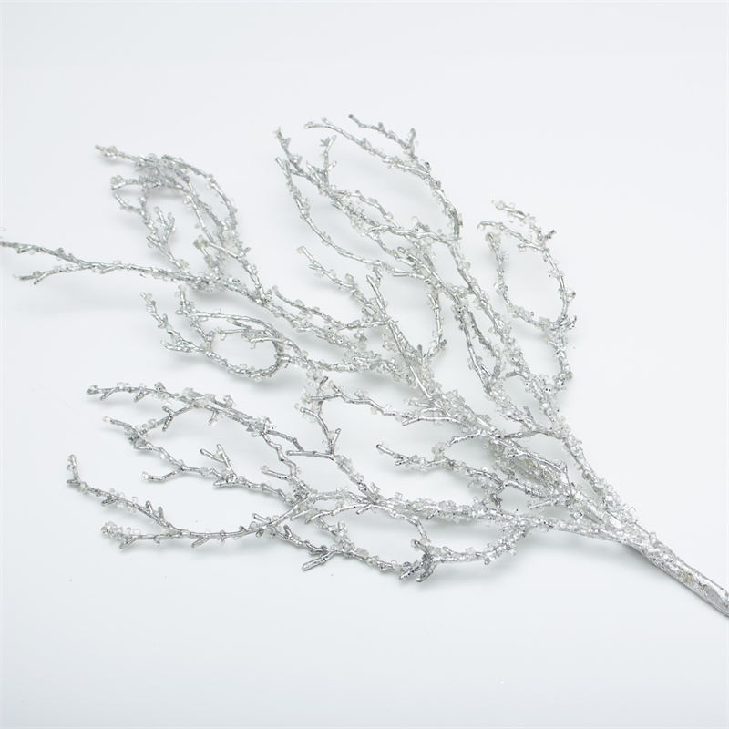 White Mist Pine Branch With Diamond